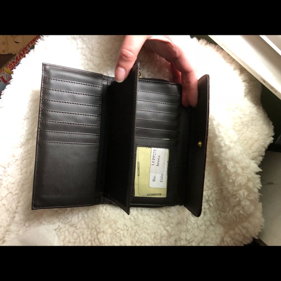 Trendy wallet - Picture 2 of 3